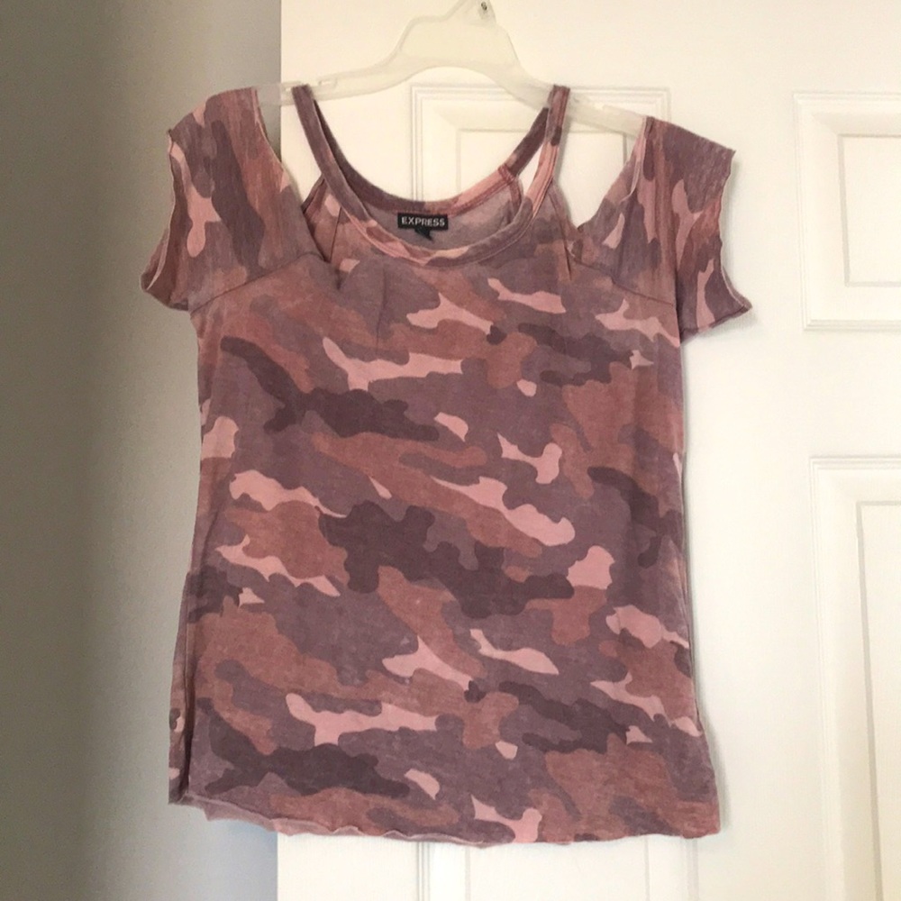 Express camo top